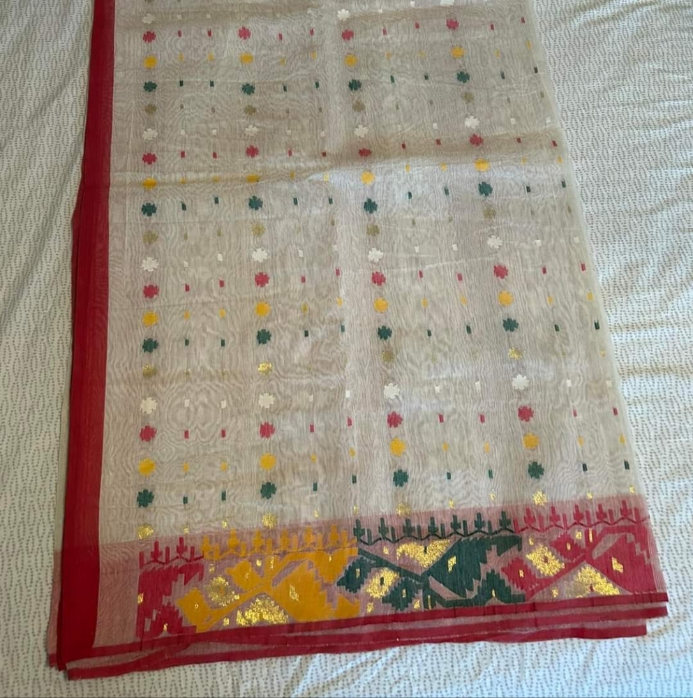 Jamdani Saree